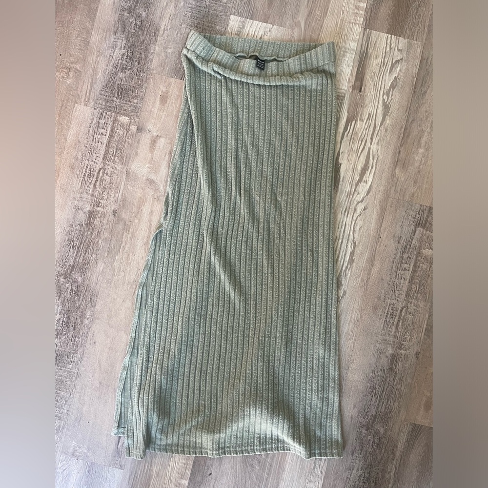 Green Ribbed Women's Skirt